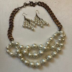 JCrew twisted pearl necklace